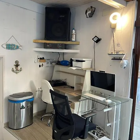 Chalet Beach & بيت للعطل